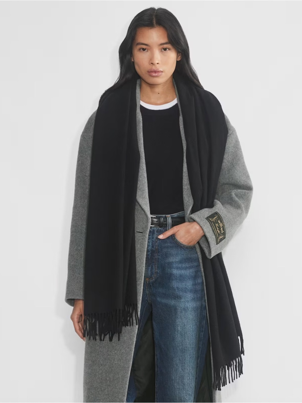 Wilfred black wool narrow blanket scarf in black